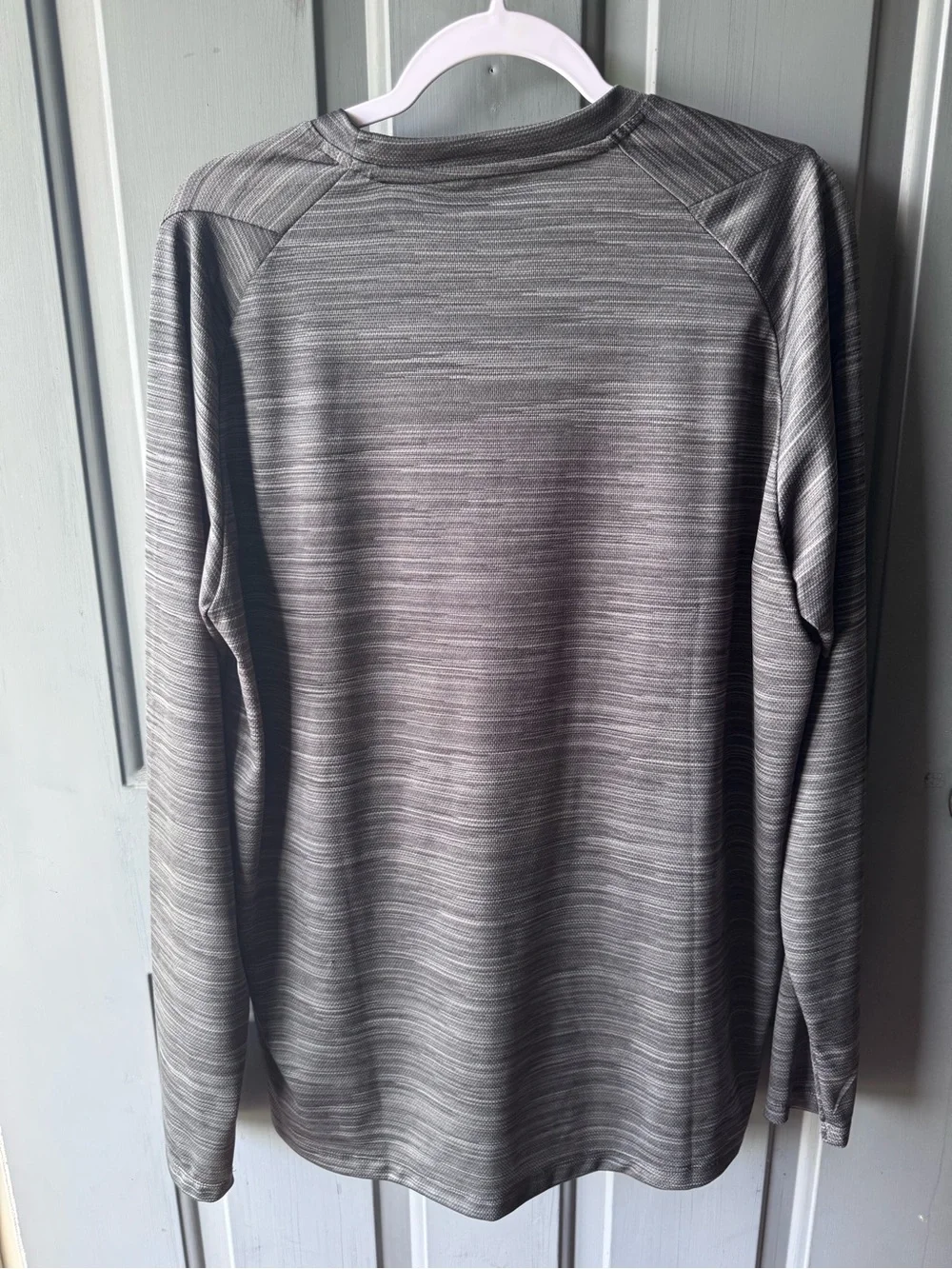 adidas Men’s Heather Gray/Black Long-Sleeve Climalite Top
